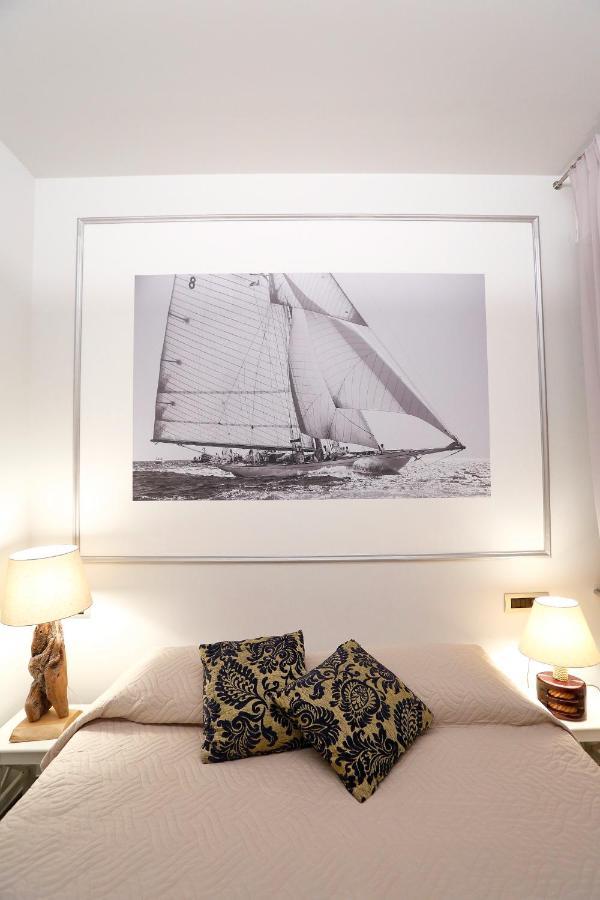 Gaslini E Sole Hotel Genoa Bagian luar foto